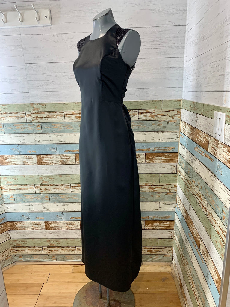 00’s Black Open Back Maxi Gown with Lace - Hamlets Vintage