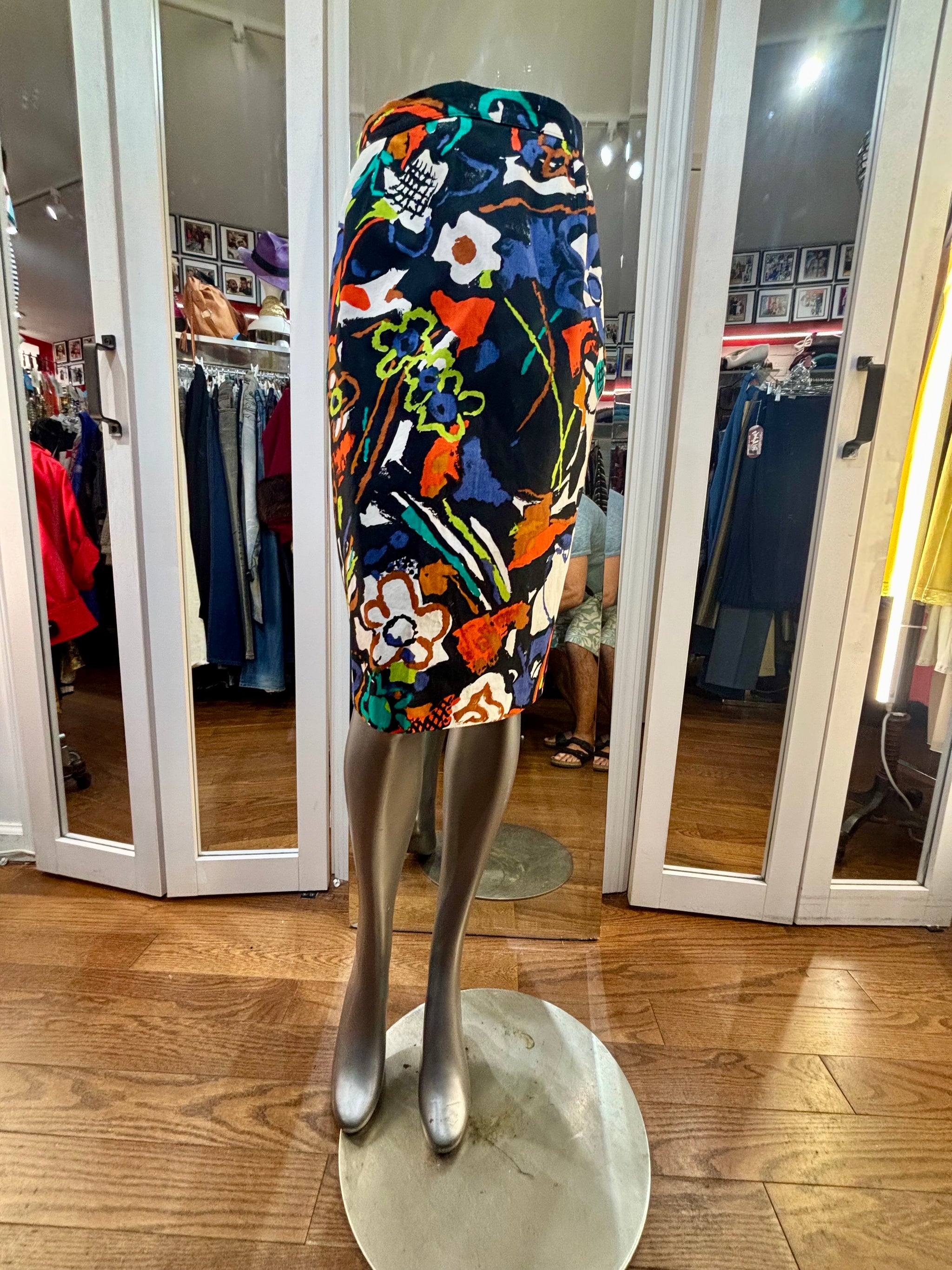 NEW ARRIVAL WOMEN – Hamlets Vintage