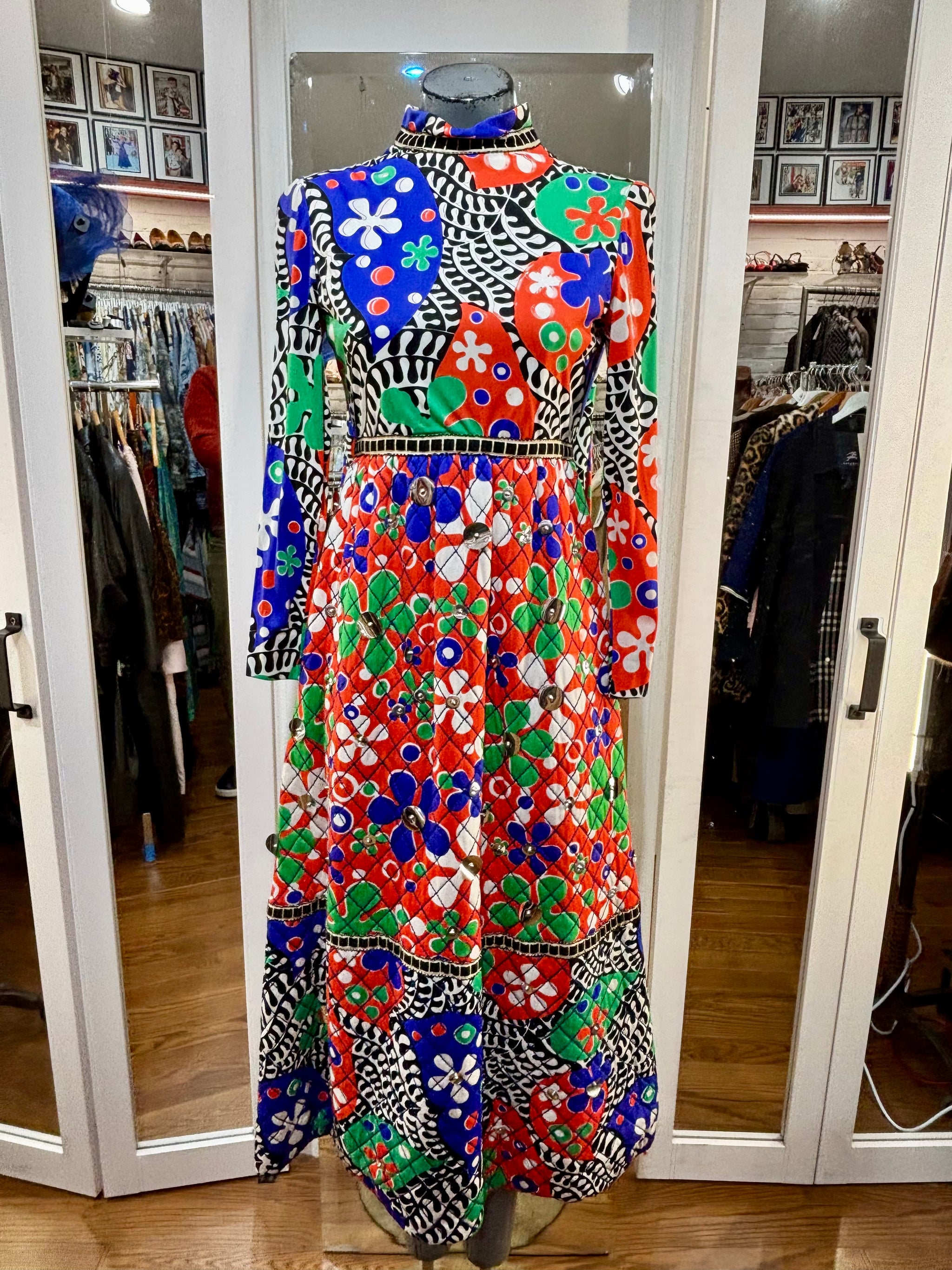 70's Red Multicolor Flower Long Sleeve Maxi Dress By Joan Leslie Hamlets Vintage 70's Red Multicolor Flower Long Sleeve Maxi Dress By Joan Leslie Hamlets Vintage