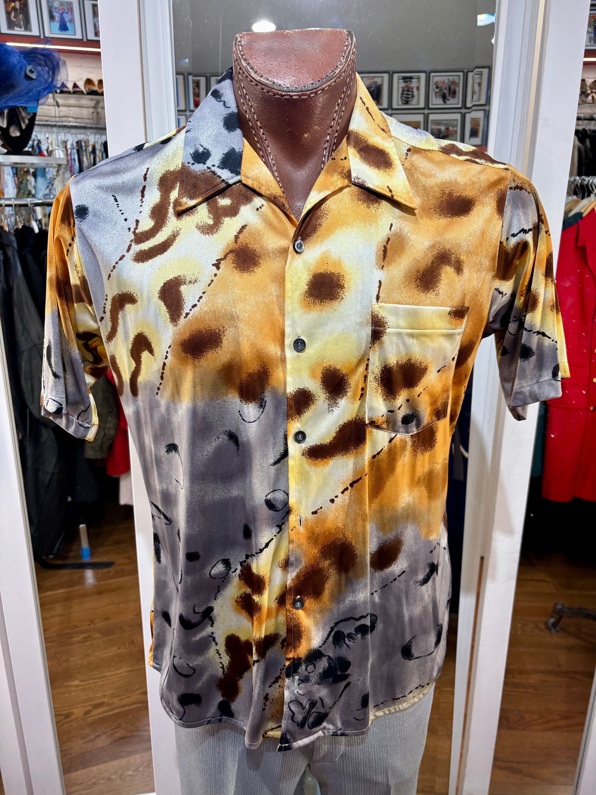OLEG CASSINI – Hamlets Vintage