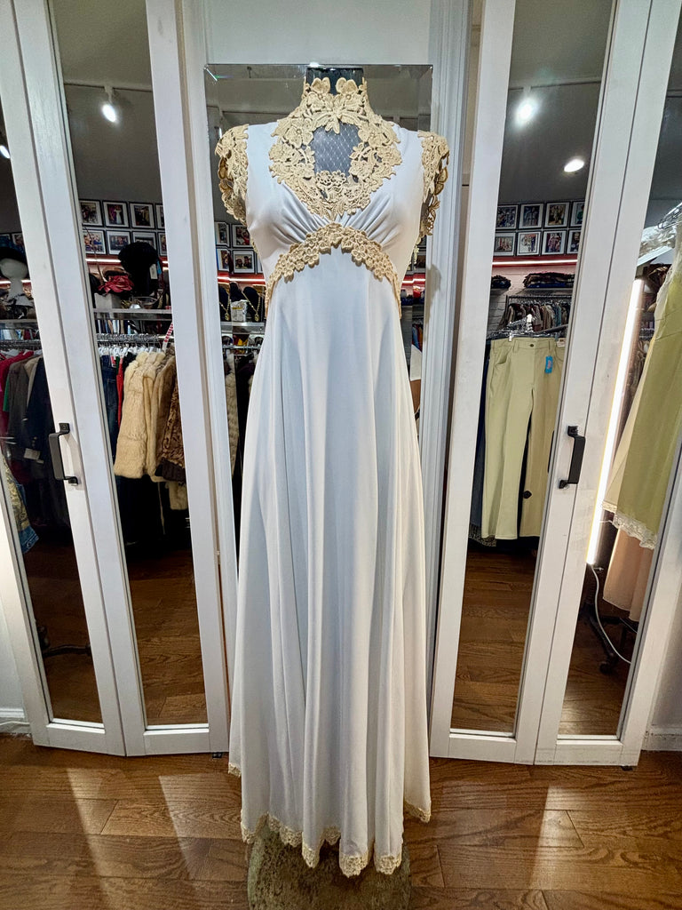 white empire waist maxi dress 70’s With Beige Lace Non Sleeve How to Dress for The additional fee will YGroup_sonella-lace-halter-mini-dress Color:Sky Multi