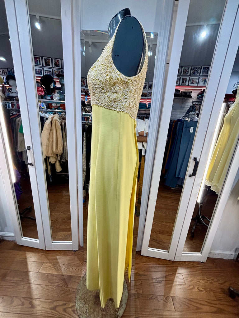 yellow empire waist dress Empire-Waist Long V-Neck Prom Dress with Back Drape Kelly / XLarge