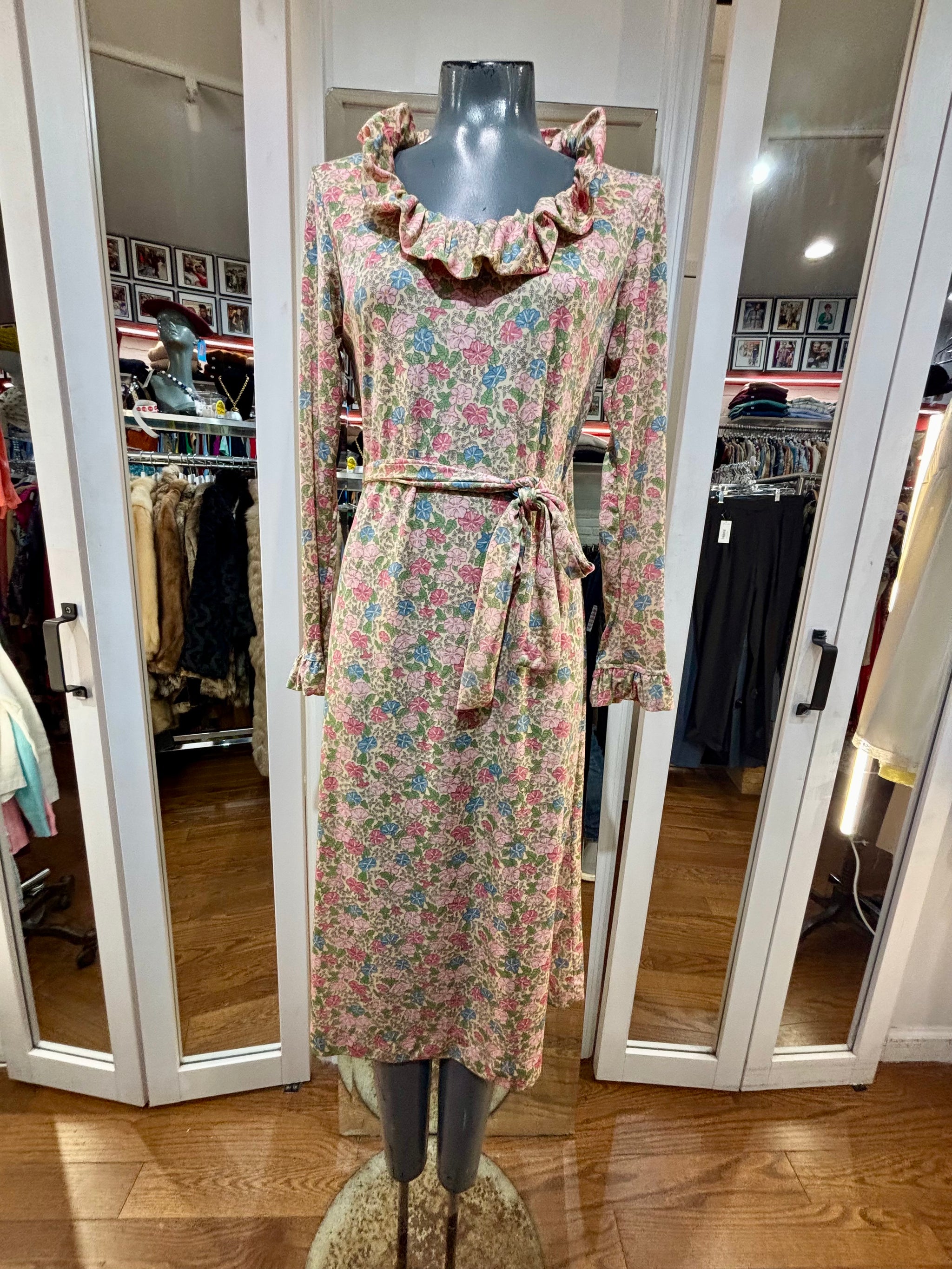 pastel beige dress Pastel Beaded Lace Midi Dress S