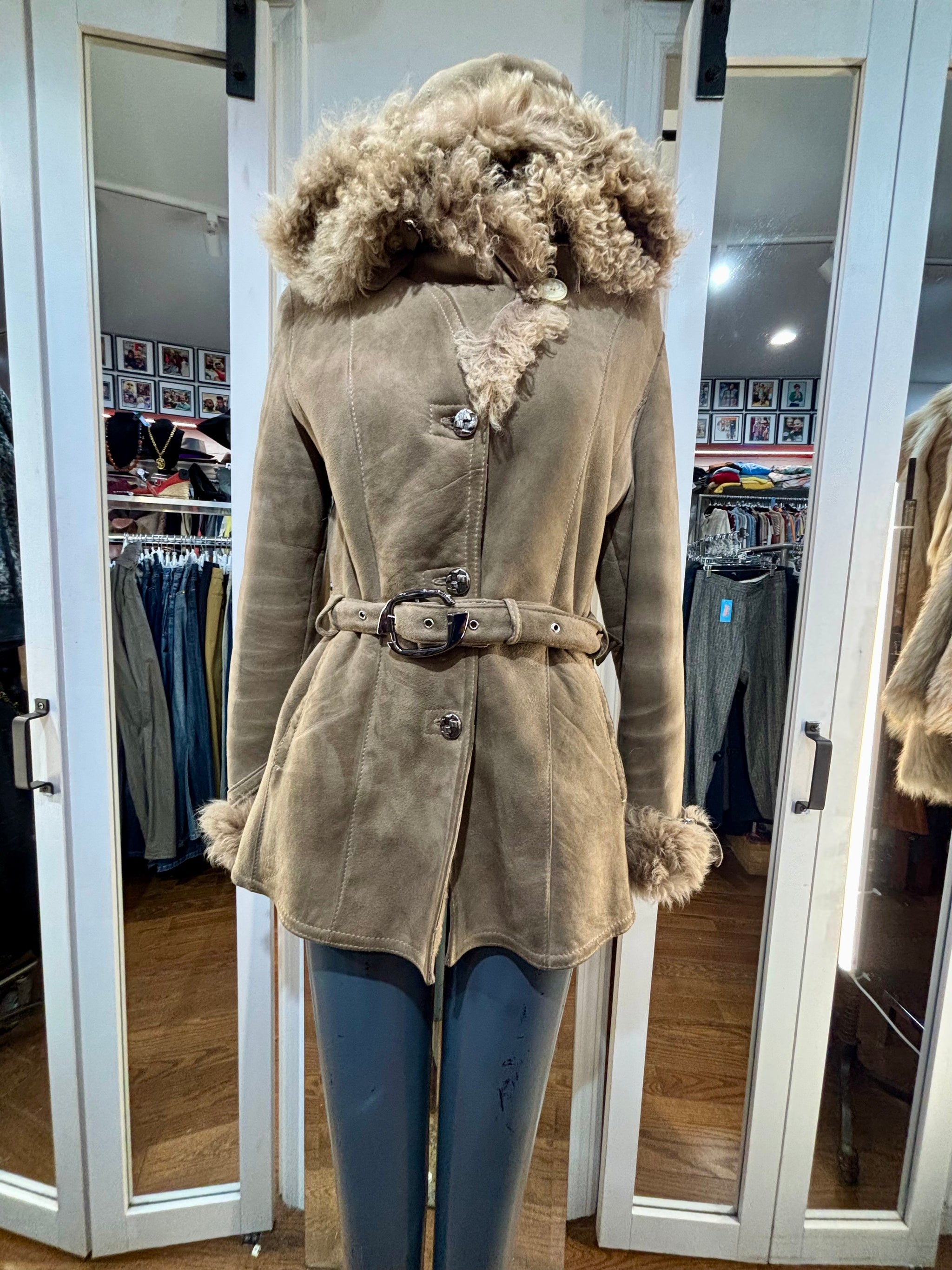 Outwear – Hamlets Vintage