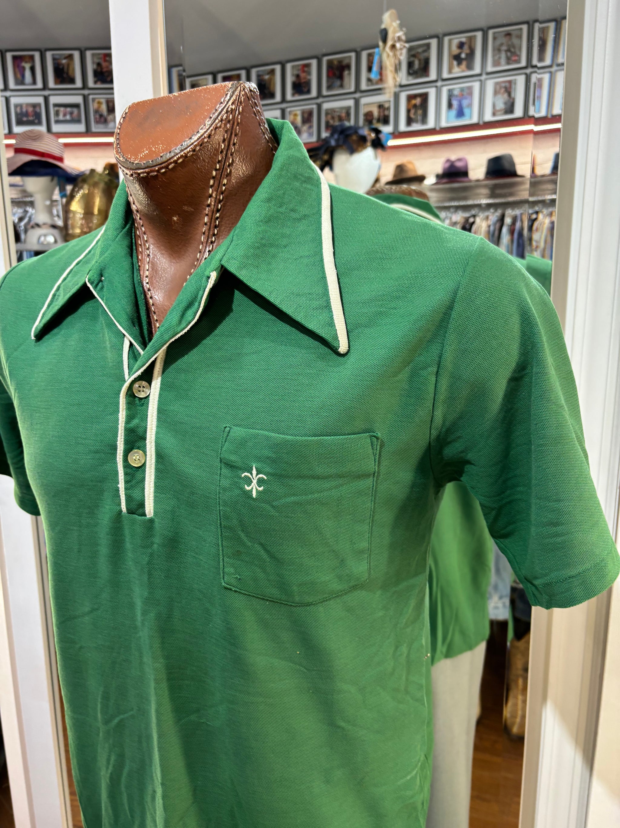 70's kelly Green Solid Print Collared Disco Polo Shirt By By