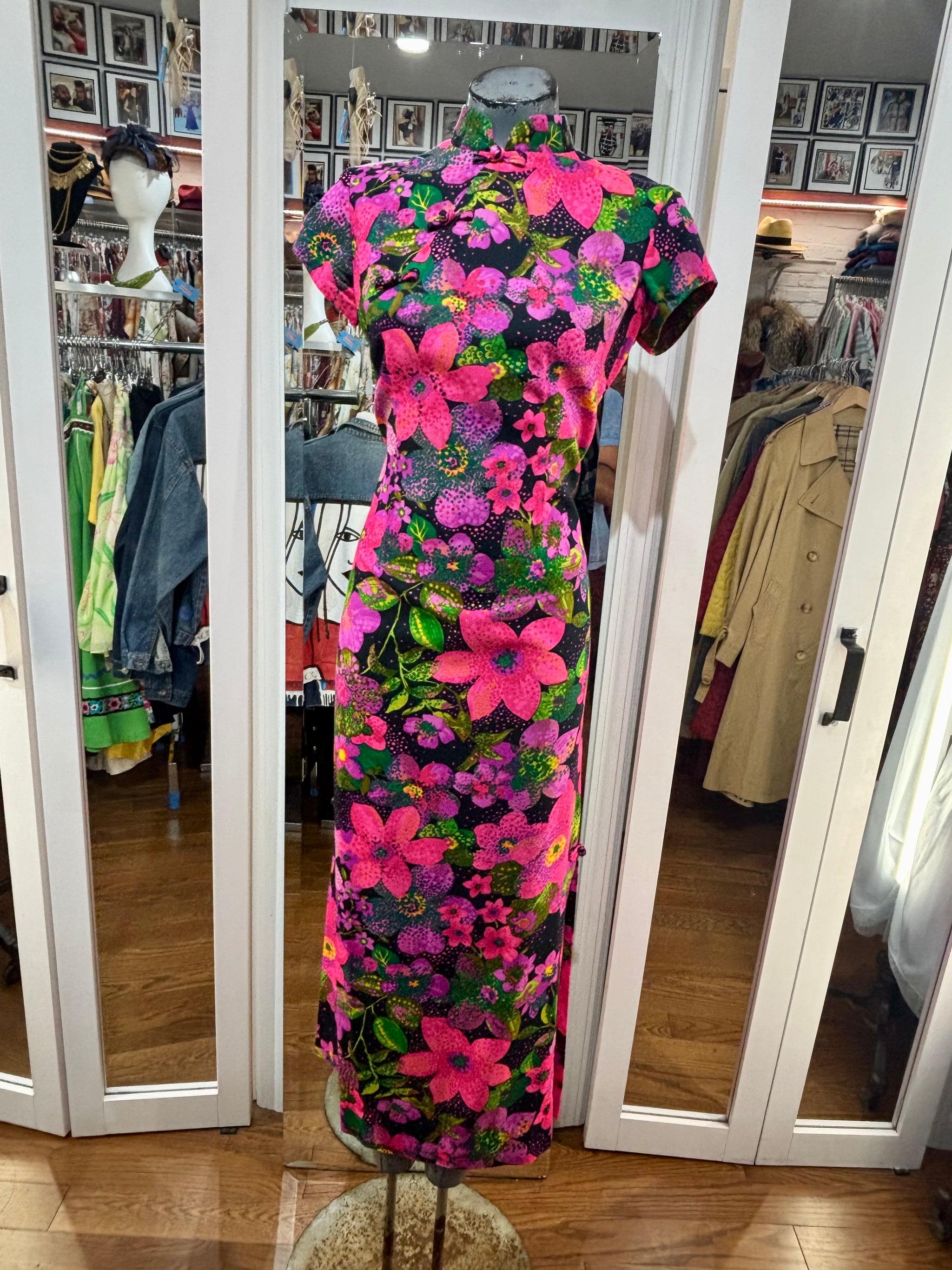 pink hawaiian print dress 70's Purple & Hot Pink Hawaiian Flower Print Maxi Dress By Sydney – Hamlets Vintage