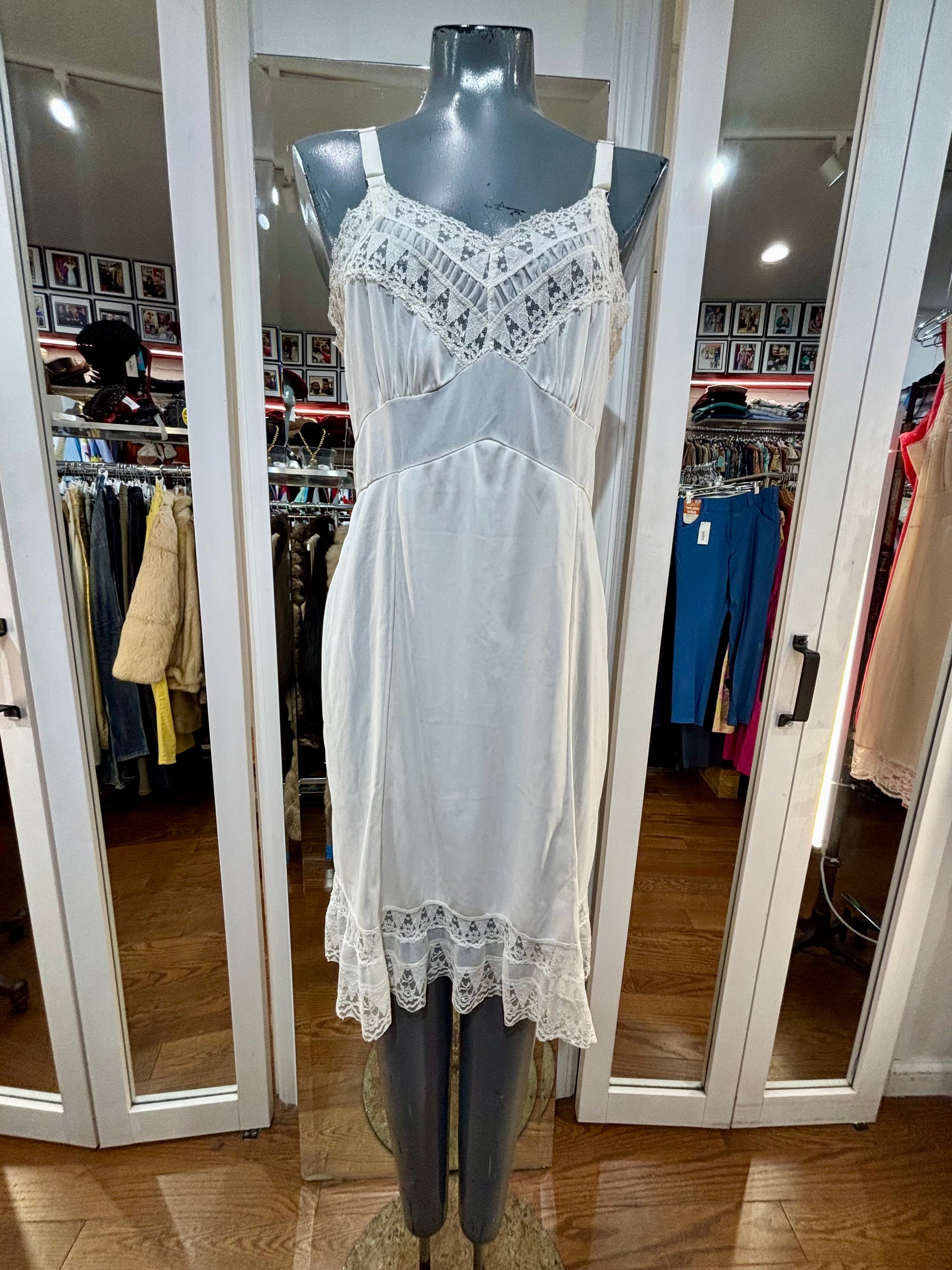 60’s Off White Slip Dress With Lace Detailing By Loom Craft