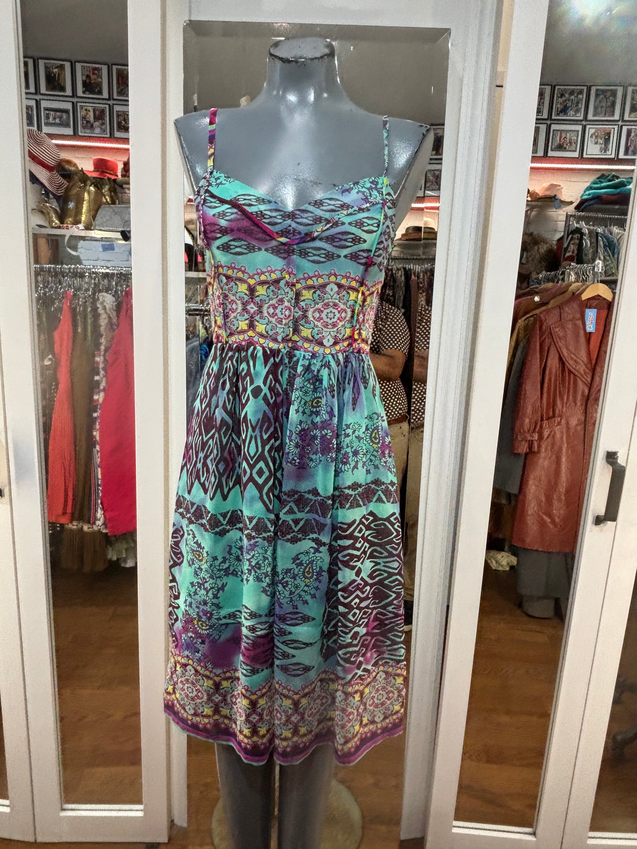 a line midi dress casual Betsey Johnson F/W 2000 velvet floral dress – InLouve main image 1