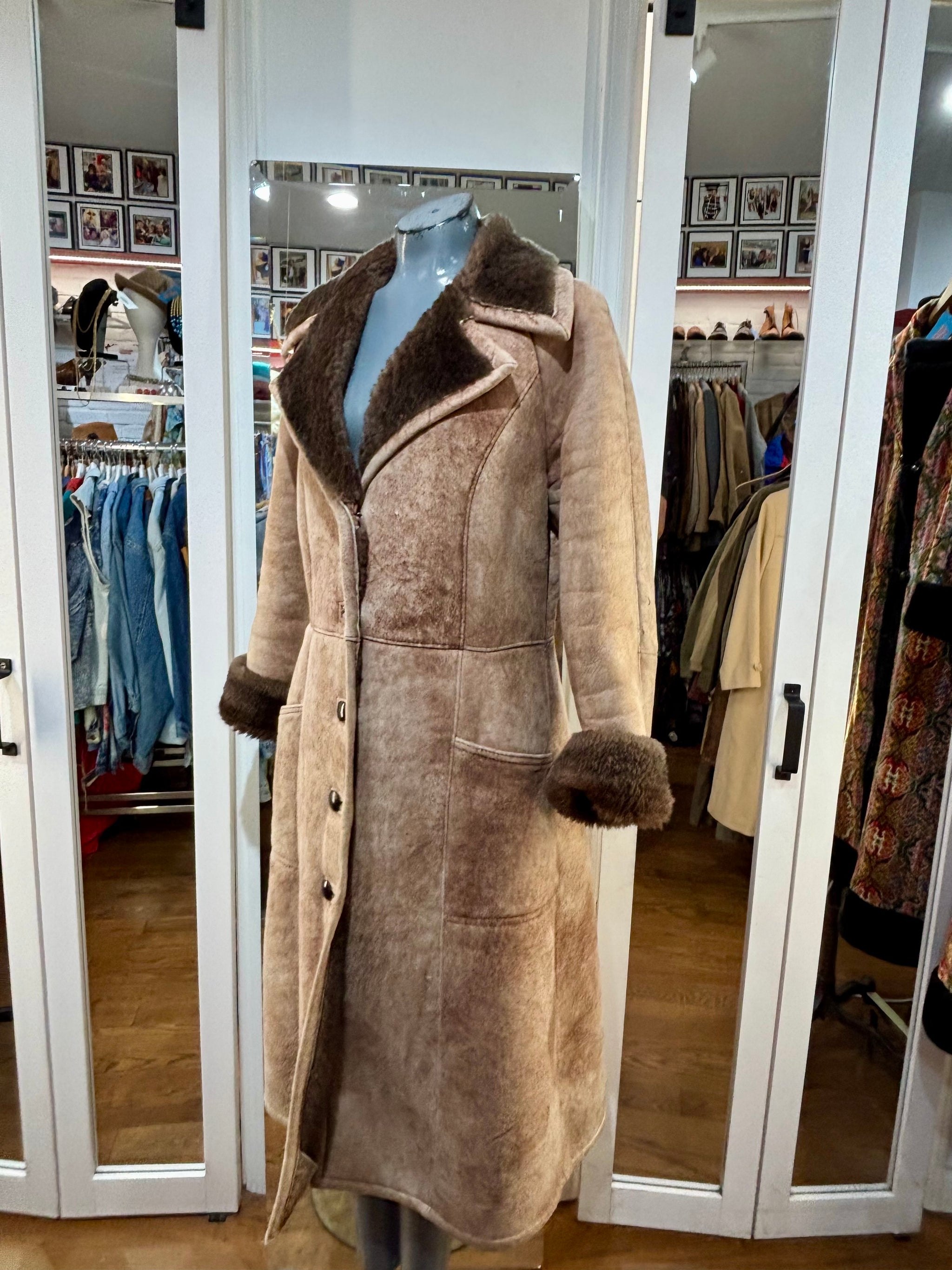 70's Brown Fitted Style Long Shearling Coat By Bick – Hamlets Vintage