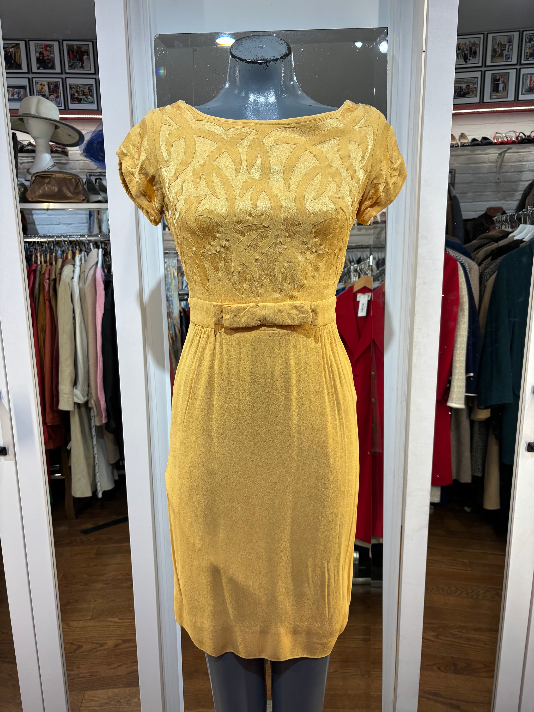 chinese dress ladies 60's Pale Yellow With Upper Embroidery And Front Bow Dress – Hamlets Vintage