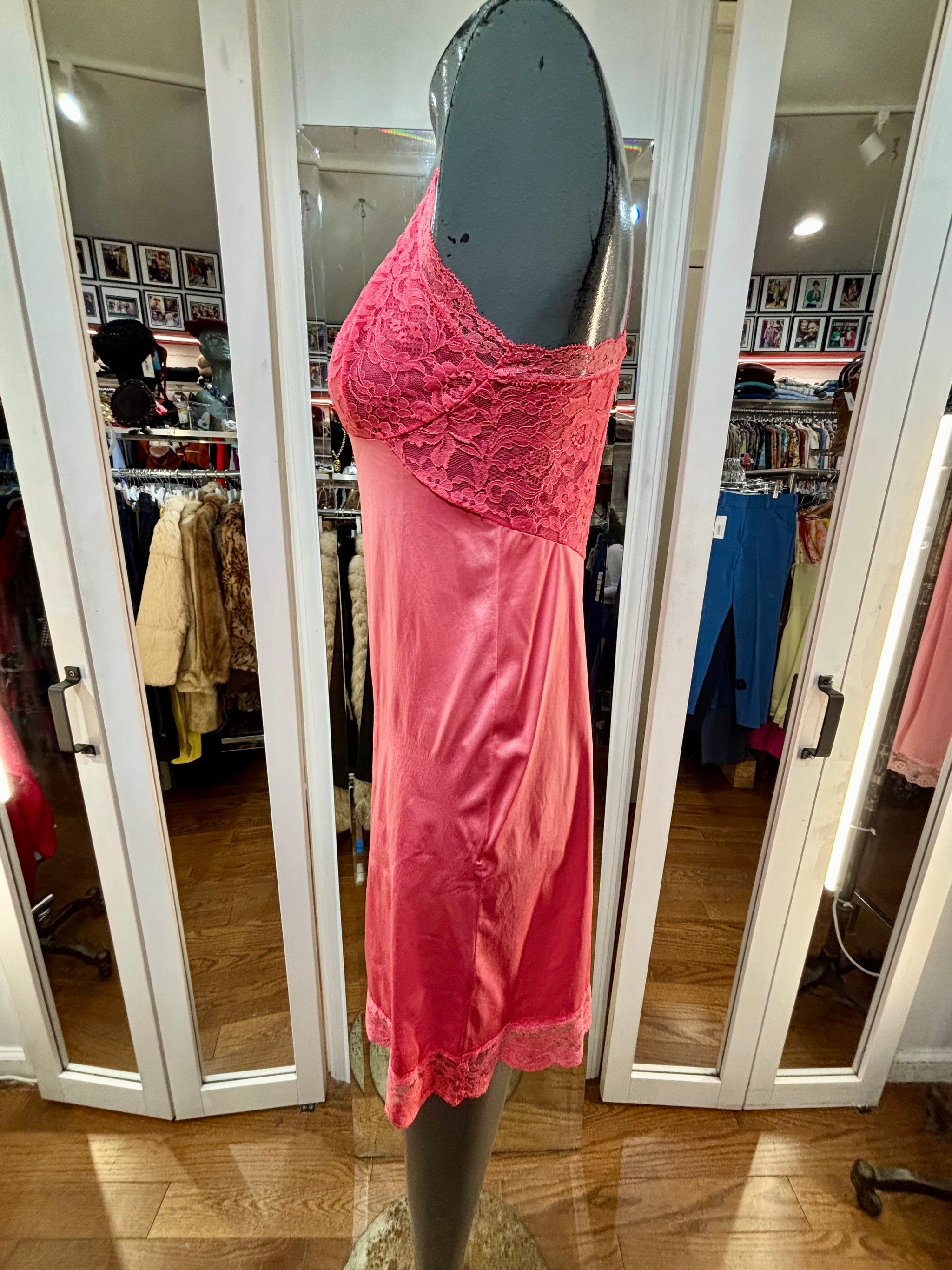 60’s Pink Slip Dress With Lace Detailing