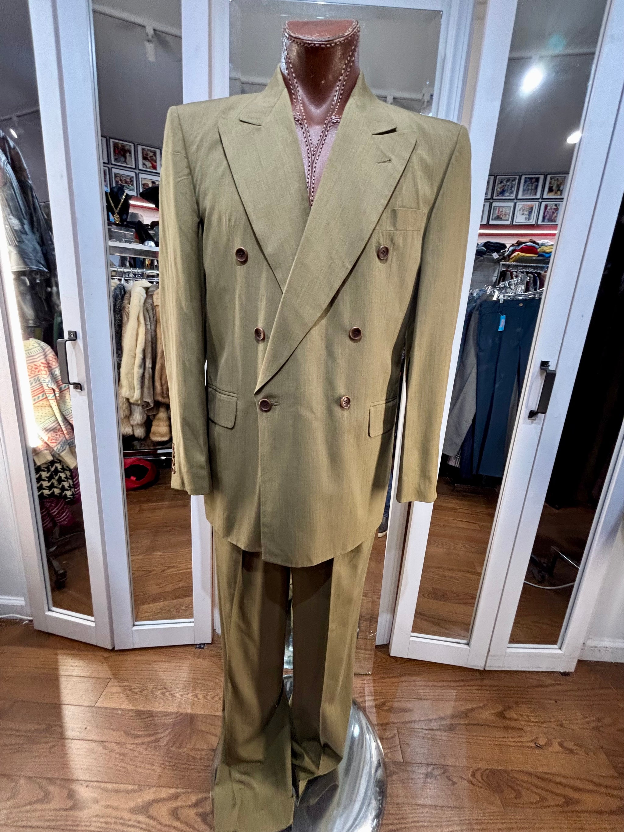 Suits – Hamlets Vintage