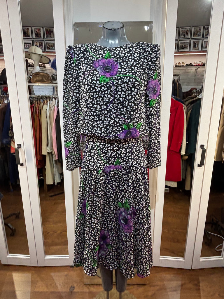 80s - Drop Waist Maxi Flower long Sleeve Flower Print Dress By Kono Ne Hamlets Vintage 80s - Drop Waist Maxi Flower long Sleeve Flower Print Dress By Kono Ne Hamlets Vintage