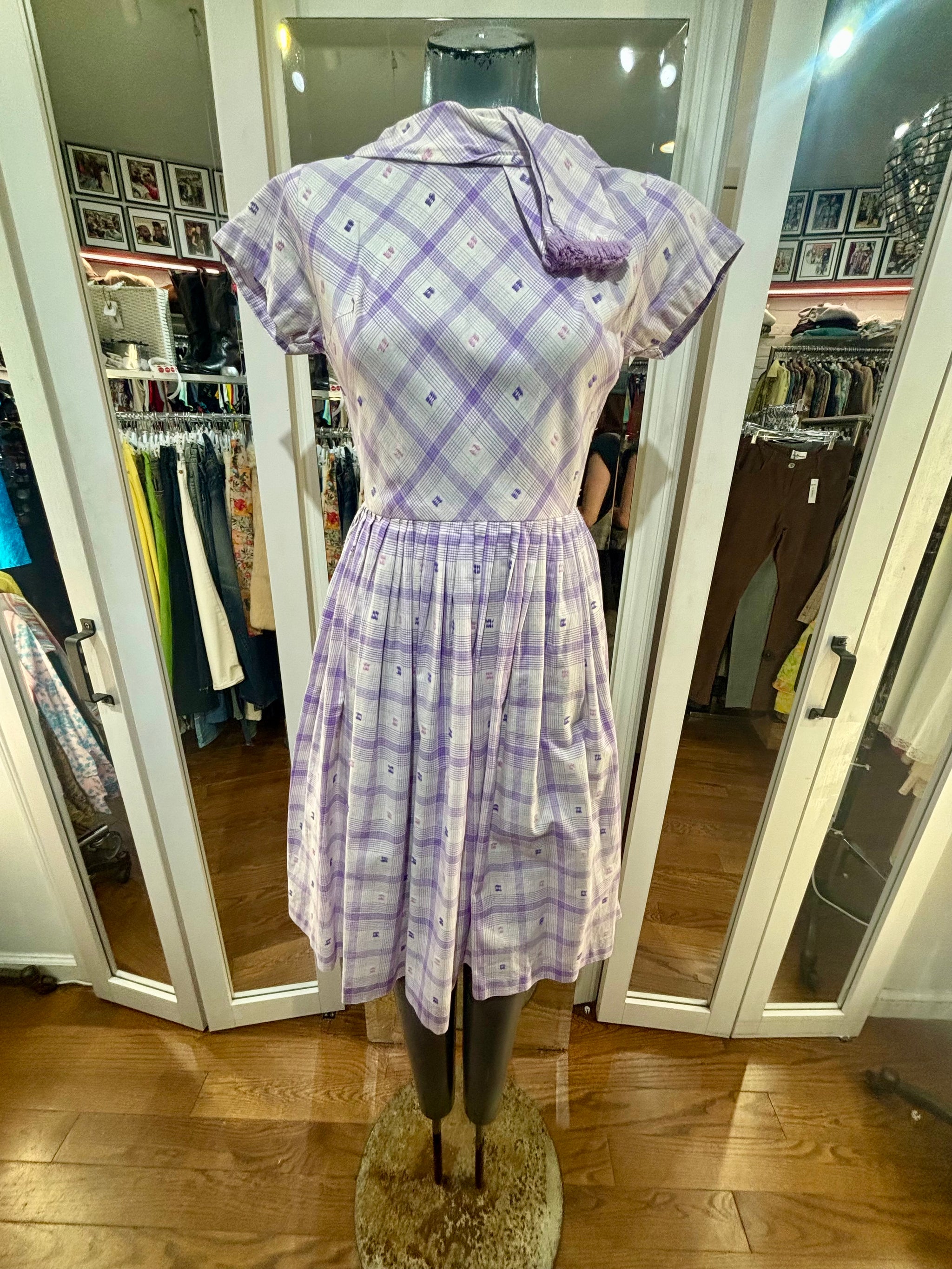 60's Lilac Tartan Fit And Flare Dress With Neck Detailing – Hamlets Vintage