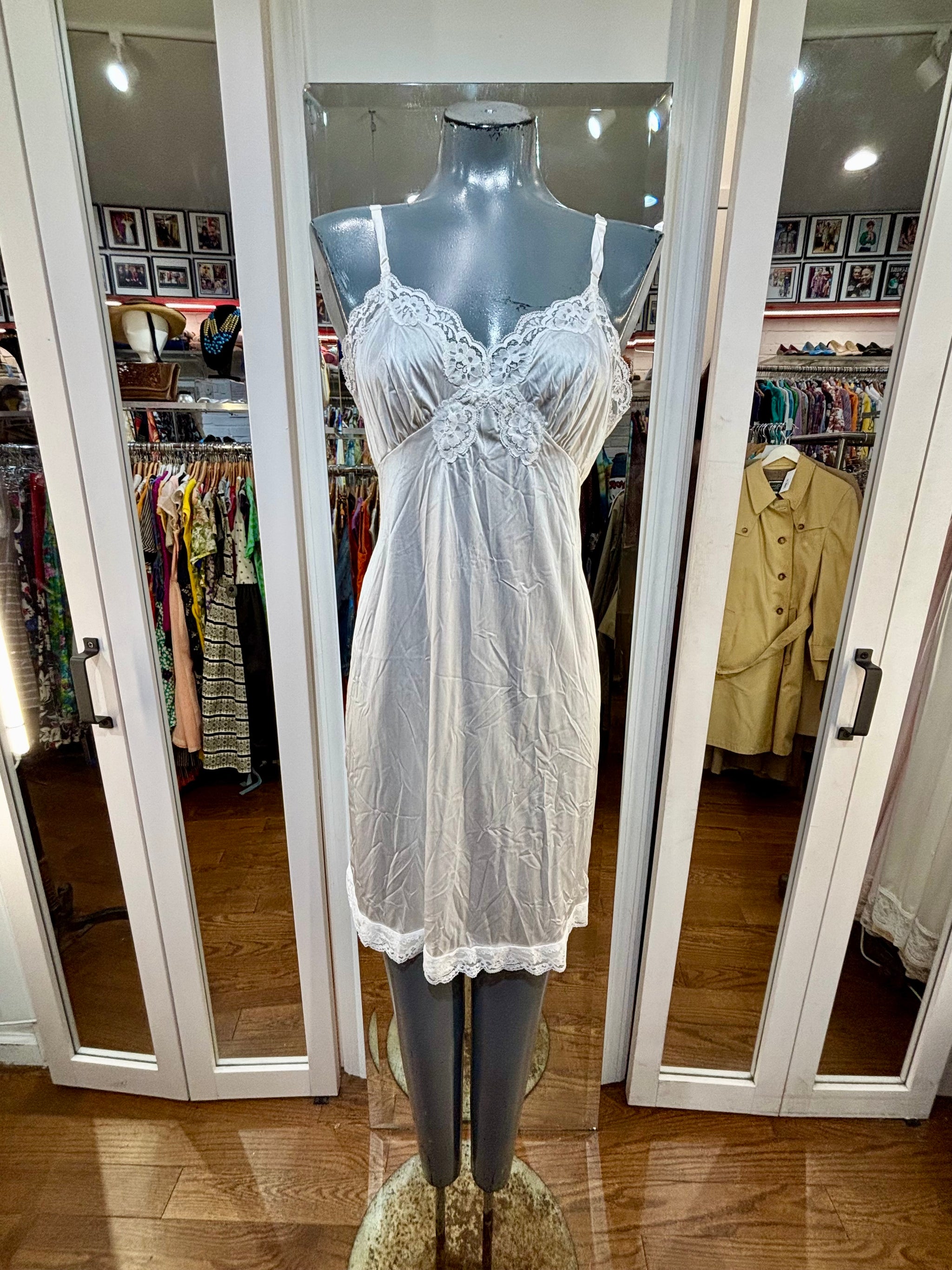chinese dress ladies Palm Springs Lace Overlay Maxi Dress White– Selfie Leslie main image 0