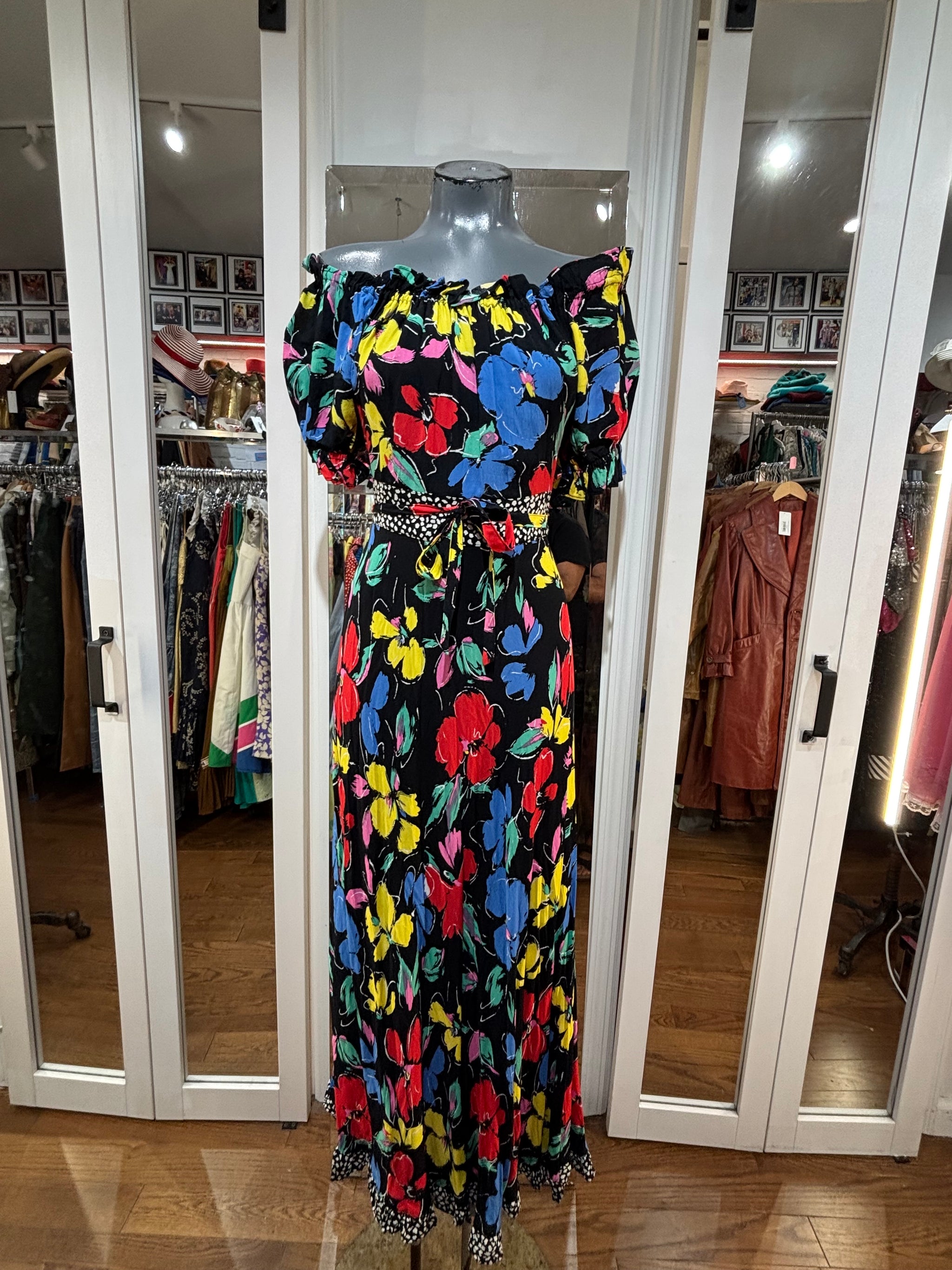 2000s halter dress Erin Tie Back Maxi Dress main image 0