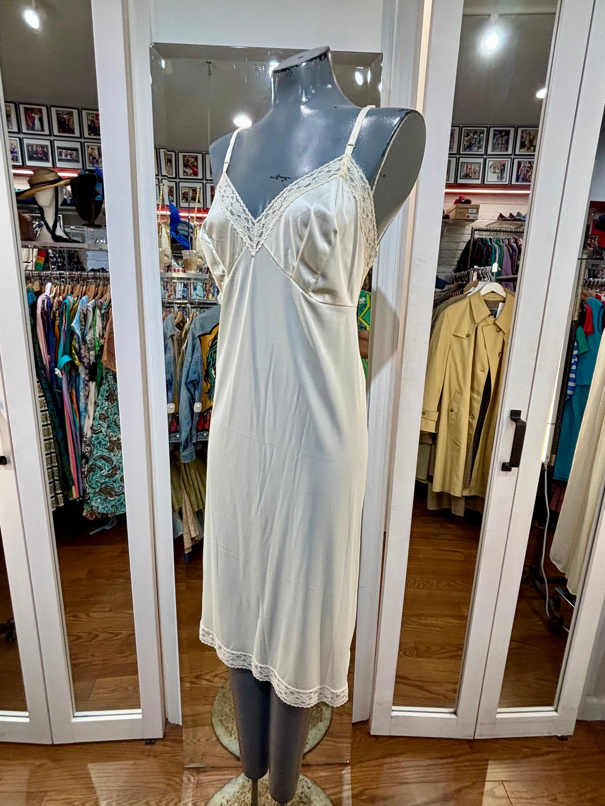 60's Off White Slip Dress With A Trim Lace By Vanity Fair – Hamlets Vintage