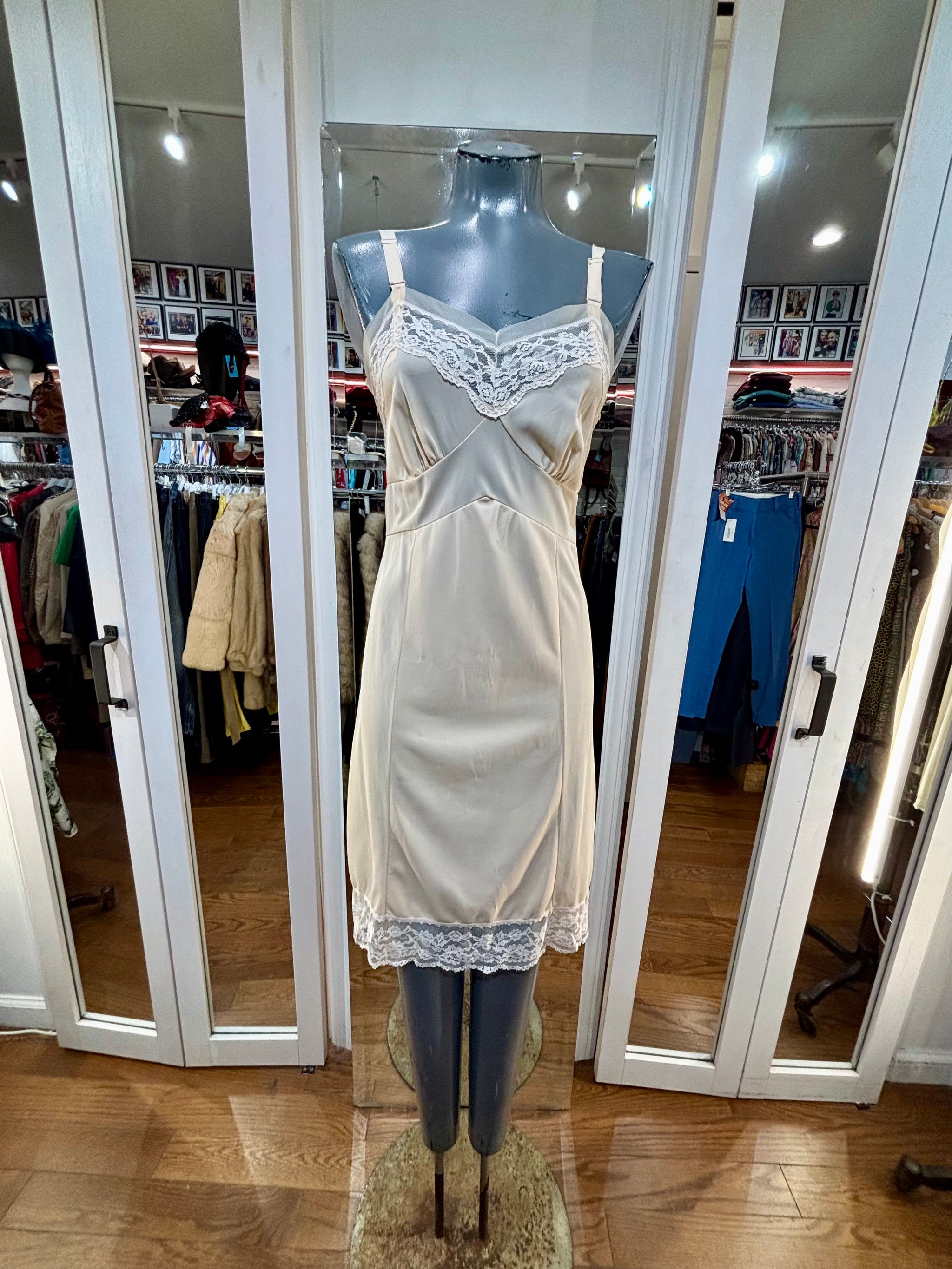 60's Cream Slip Dress With Lace Detailing By Sears Hamlets Vintage 60's Cream Slip Dress With Lace Detailing By Sears Hamlets Vintage