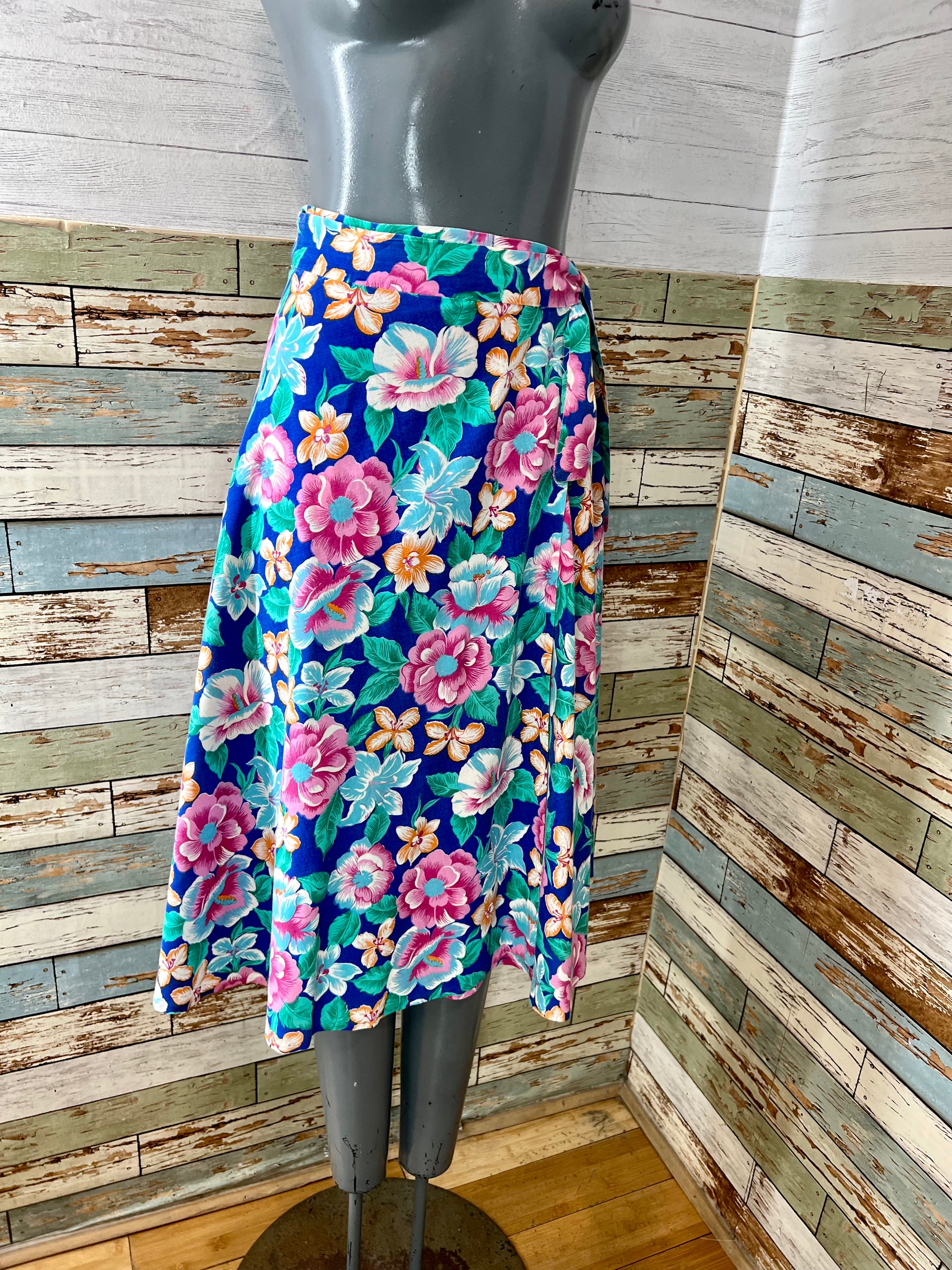 80's Pink Multicolor Flower Print Wrap Skirt – Hamlets Vintage