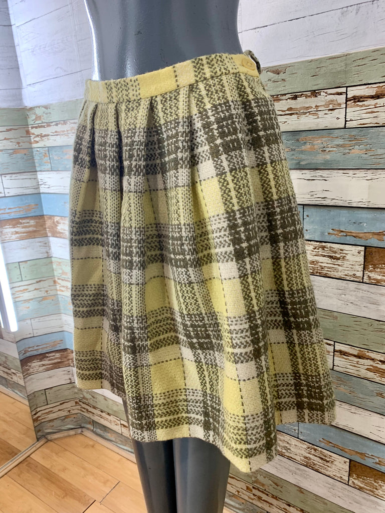 70’s Plaid Pleated Flare Skirt - Hamlets Vintage