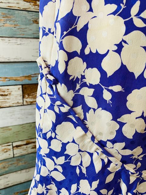 40s Sleeveless Flower Print Silk Dress With Lace Collar - Hamlets Vintage
