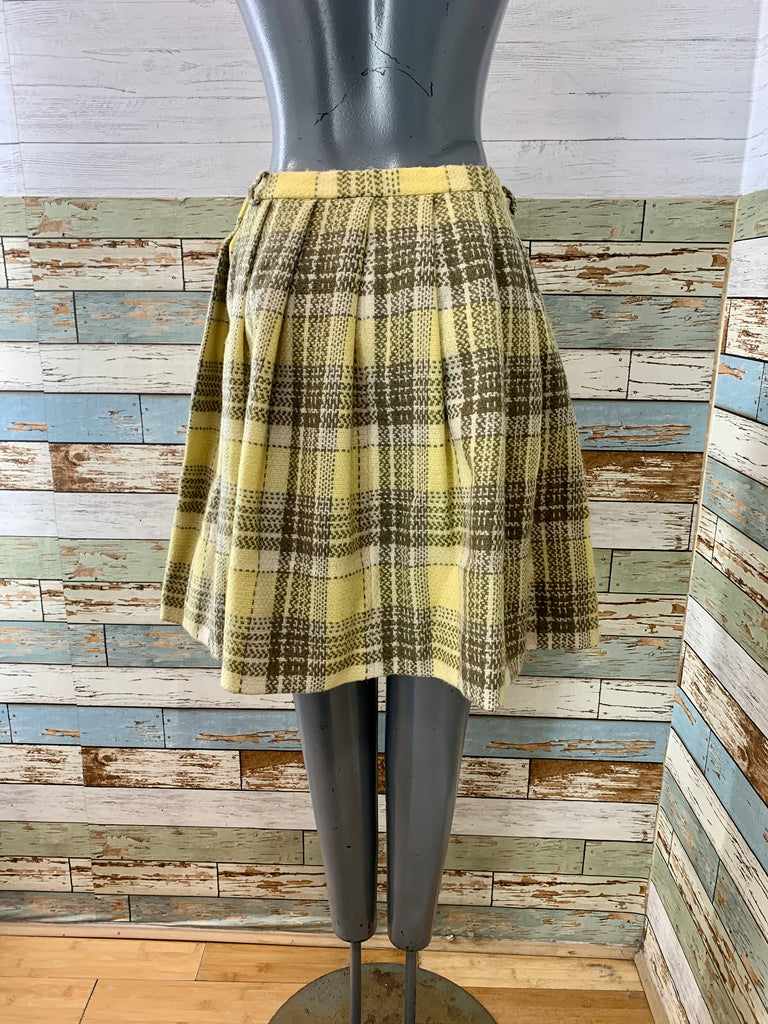 70’s Plaid Pleated Flare Skirt - Hamlets Vintage