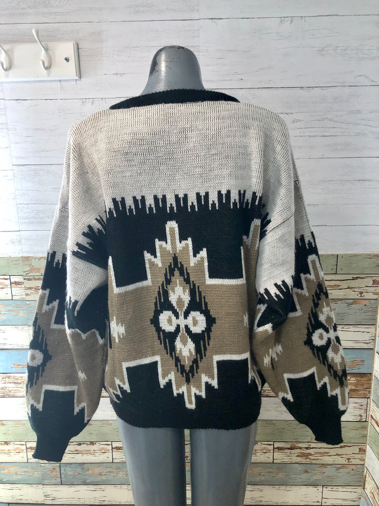 90’s Patterned Crewneck Pull Over Sweater - Hamlets Vintage