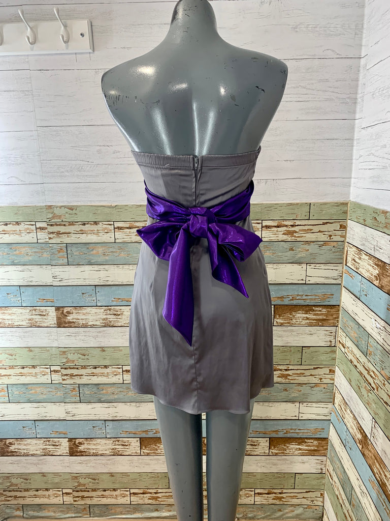 00’s Gray Strapless Pleated Mini Dress with Ribbon - Hamlets Vintage