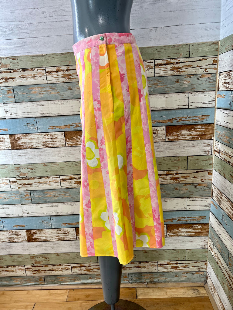00’s Revival 60s Multicolor Floral Print Skirt - Hamlets Vintage