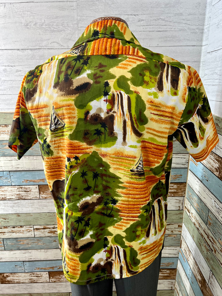 70’s Van Cort Hawaiian Short Sleeve Shirt - Hamlets Vintage